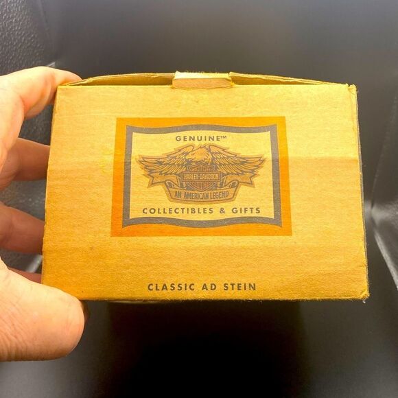 Vintage HD Stein with package truck graphic NWOT in original box - Picture 10 of 12